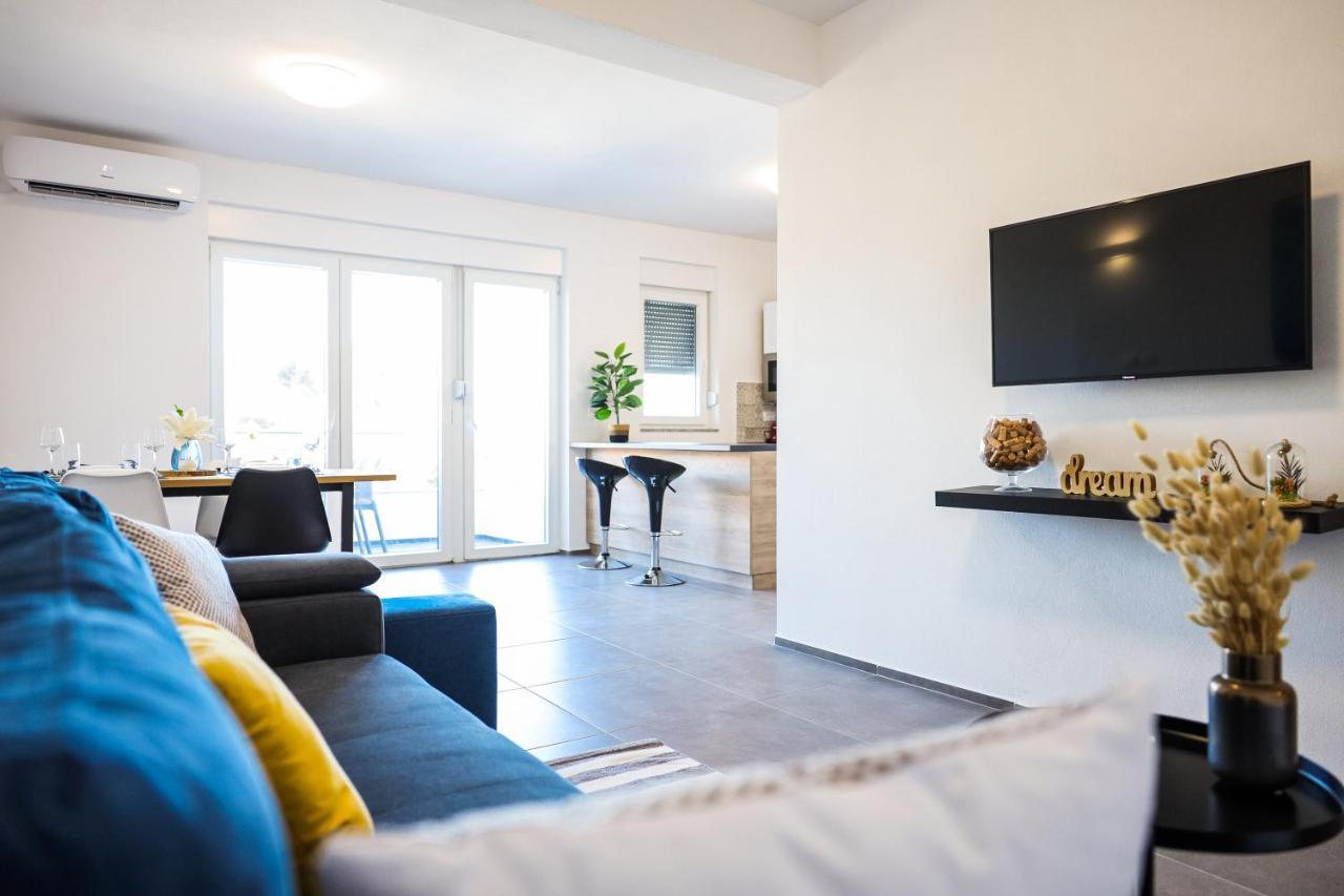 1Oak Rentals 2 Vir Eksteriør billede